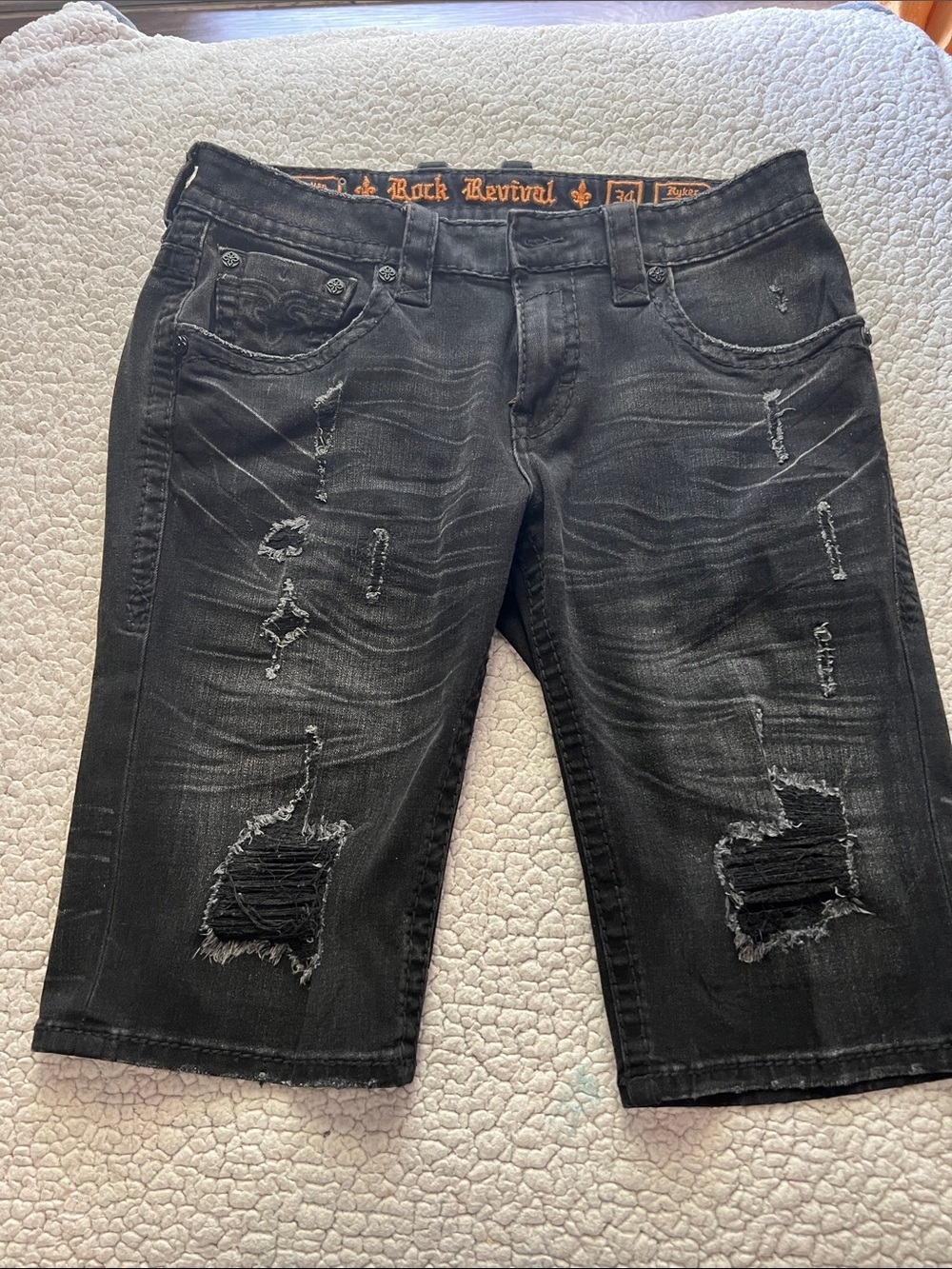 Rock Revival Black Distressed Men's Denim Shorts with Subtle Fading - Picture 1 of 4